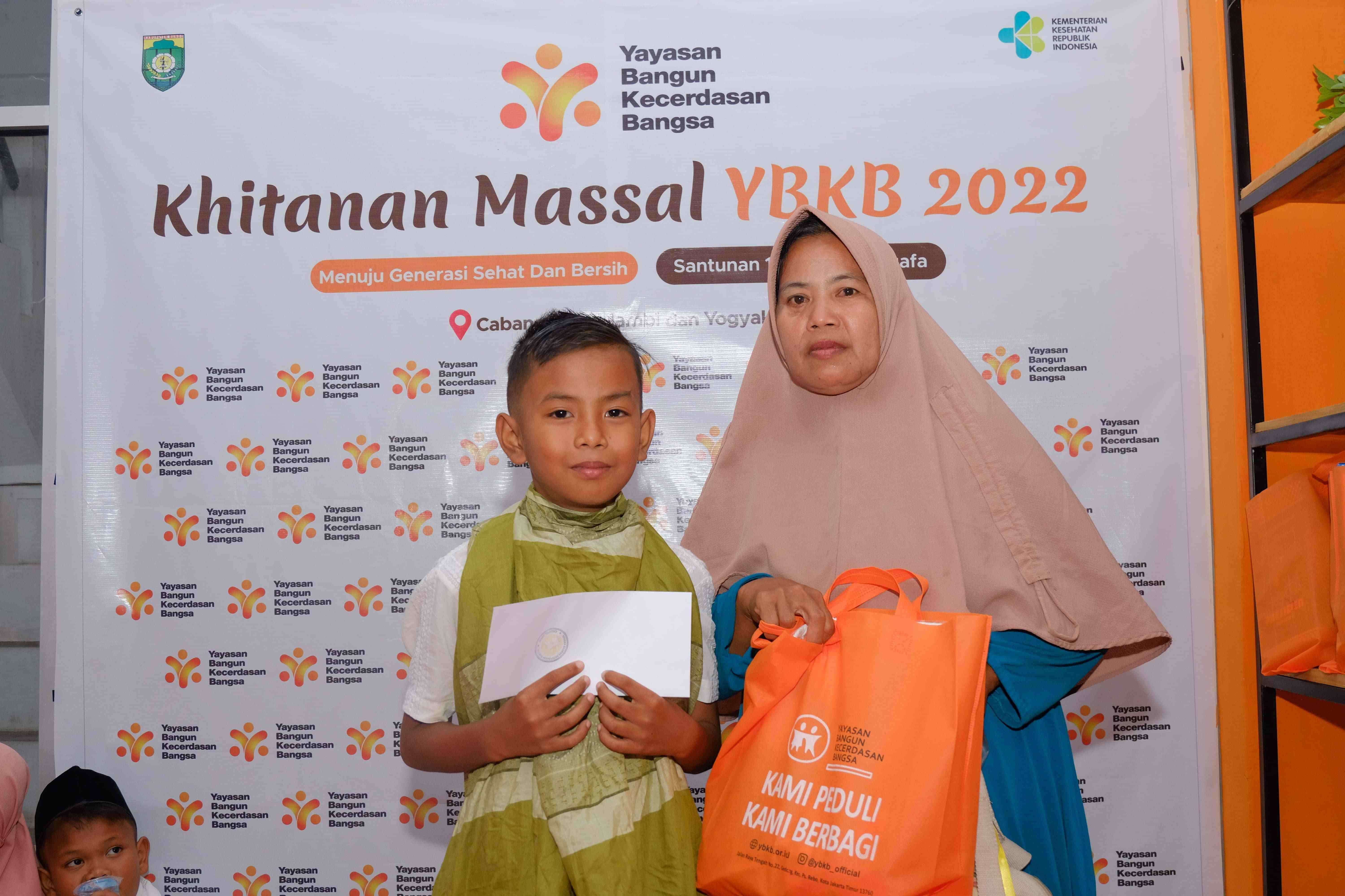 Khitanan Massal 2022: Ciptakan Kebahagiaan menuju Generasi Sehat dan Bersih