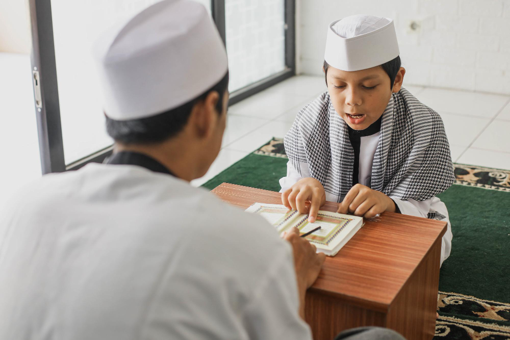 5 persiapan menyambut ramadhan antara lain perbanyak membaca al quran